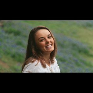 Meet your Posher, Ellie kate